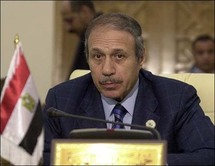 وزير الداخلية المصري حبيب العادلي وزير الداخلية المصري حبيب العادلي