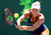 كيربر تهزم ويليامز وتتوج بلقبها الأول في بطولة ويمبلدون كيربر تهزم ويليامز وتتوج بلقبها الأول في بطولة ويمبلدون