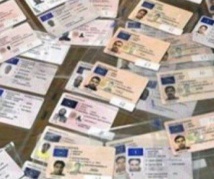 تفكيك عصابة إيطاليه تزييف تصاريح الإقامة للمهاجرين تفكيك عصابة إيطاليه تزييف تصاريح الإقامة للمهاجرين