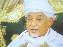 المعارض السوداني علي محمود حسنين نائب رئيس الحزب الاتحادي الديمقراطي