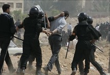 عدد المقبوض عليهم بلغ 154 شخصا بحسب بيان محامي الجماعة عدد المقبوض عليهم بلغ 154 شخصا بحسب بيان محامي الجماعة