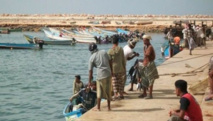 الحكومة اليمنية تحذر الصيادين من الاقتراب من سفن التحالف العربي