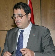 وزير البيئة الأردني حازم ملحس وزير البيئة الأردني حازم ملحس