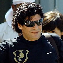 الأرجنتيني دييجو مارادونا