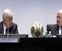 البرازيلي ريكاردو تيكسيرا بجانب جوزيف بلاتر البرازيلي ريكاردو تيكسيرا بجانب جوزيف بلاتر