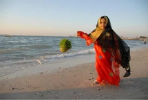 طفلة قطرية تحيي طقوس