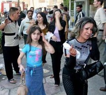 تعرض المسيحيون العراقيون لسلسلة هجمات نفذها مجهولون تعرض المسيحيون العراقيون لسلسلة هجمات نفذها مجهولون