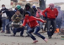 احتجاجات الجزائر الأخيرة ضد الغلاء وارتفاع الاسعار احتجاجات الجزائر الأخيرة ضد الغلاء وارتفاع الاسعار