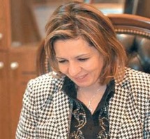 وزيرة الشؤون الاجتماعية والعمل السورية ديالا حاج عارف وزيرة الشؤون الاجتماعية والعمل السورية ديالا حاج عارف