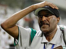 ناصر الجوهر مدرب المنتخب الوطني السعودي