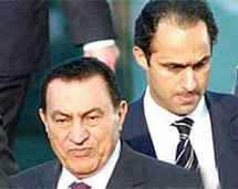الرئيس المصري محمد حسني مبارك ونجله جمال الرئيس المصري محمد حسني مبارك ونجله جمال