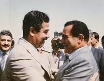 الرئيس العراقي الراحل صدام حسني والمصري حسني مبارك الرئيس العراقي الراحل صدام حسني والمصري حسني مبارك