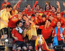 تصدر المنتخب الأسباني التصنيف متفوقا على المنتخب الهولندي والألماني تصدر المنتخب الأسباني التصنيف متفوقا على المنتخب الهولندي والألماني