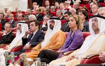 رئيس وزراء فرنسا يتوسط حضور حفل افتتاح مبنى الحرم الجامعي لجامعة باريس السوربون ابوظي
