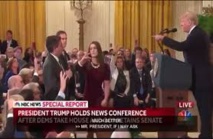 هل نشر البيت الأبيض فيديو مُعدل لسجال بين صحفي وترامب؟ هل نشر البيت الأبيض فيديو مُعدل لسجال بين صحفي وترامب؟
