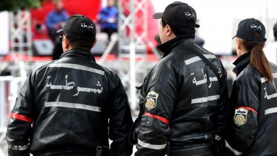 الإجراء الأمني "اس 17" يحول الوطن إلى سجن مفتوح