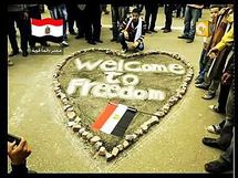 فنانتان فرنسيتان ترسمان الثورة المصرية من ميدان التحرير بالعاصمة وحتى مدينة الأقصر