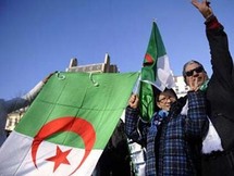 المعارضة الجزائرية قررت الاحتجاج رغم وعود بوتفليقة المعارضة الجزائرية قررت الاحتجاج رغم وعود بوتفليقة