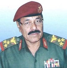 اللواء على محسن الأحمر