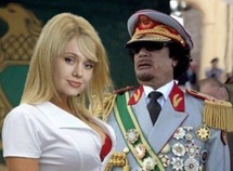 القذافي كان يغدق الأموال على ممرضاته الحسناوات