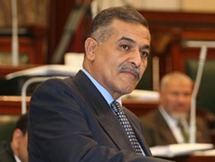 طلعت السادات ابن شقيق الرئيس المصري الراحل أنور السادات طلعت السادات ابن شقيق الرئيس المصري الراحل أنور السادات