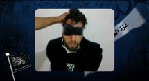 الناشط الايطالي كما ظهر على اليوتبوب قبل قتله من قبل جماعة سلفية الناشط الايطالي كما ظهر على اليوتبوب قبل قتله من قبل جماعة سلفية