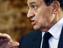 مبارك محكوم بالحبس احتياطيا على ذمة التحقيقات مبارك محكوم بالحبس احتياطيا على ذمة التحقيقات
