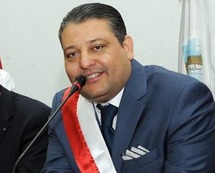 عماد الطرابلسي صهر الرئيس التونسي المخلوع عماد الطرابلسي صهر الرئيس التونسي المخلوع