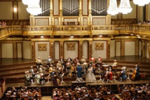 أوركسترا "فيينا"تؤسس أكاديمية خاصة للموسيقيين الموهوبين أوركسترا "فيينا"تؤسس أكاديمية خاصة للموسيقيين الموهوبين