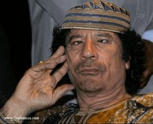 نجاة القذافي في غارة للاطلسي ومقتل احد انجاله نجاة القذافي في غارة للاطلسي ومقتل احد انجاله