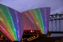 المحتفلون على مستوى العالم يستعدون للحظة بداية العام الجديد