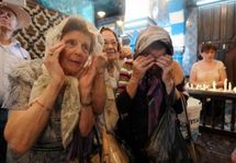 آلاف اليهود يبدأون زيارة سنوية لكنيس الغريبة بجزيرة جربة جنوب تونس آلاف اليهود يبدأون زيارة سنوية لكنيس الغريبة بجزيرة جربة جنوب تونس