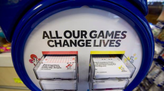 بريطاني يربح 114 مليون استرليني في يانصيب " يورو مليونز"