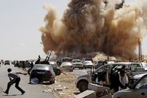 موالون للقذافي في بوركينا فاسو ينددون بضربات الحلف الاطلسي في ليبيا موالون للقذافي في بوركينا فاسو ينددون بضربات الحلف الاطلسي في ليبيا