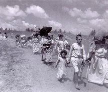 مقتل فلسطيني واصابة العشرات بنيران الجيش الاسرائيلي في غزة  