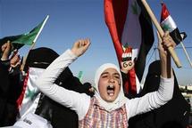 مقتل 11 بينهم فتاة والجيش السوري يطوق الرستن وتلبيسة وحمص مقتل 11 بينهم فتاة والجيش السوري يطوق الرستن وتلبيسة وحمص
