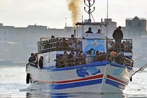 انتشال جثث 26 مهاجرا فقط من أصل 200 غرق مركبهم قبالة سواحل تونس انتشال جثث 26 مهاجرا فقط من أصل 200 غرق مركبهم قبالة سواحل تونس