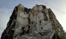 وفاة 7 سوريين جراء انهيار مبنى سكني في حلب