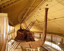 مصر واليابان يبدءان اكبر مشروع لترميم مركب الشمس الثانية