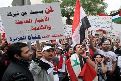 سفارة قطر تعلق أعمالها في دمشق وسفارتا اميركا وفرنسا تقلصا الموظفين