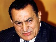   مبارك ممتنع عن الطعام والصحة تنفي شائعات عن وفاته