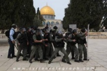 وزير فلسطيني: قرار محكمة إغلاق مصلى بالأقصى"غير قانوني" وزير فلسطيني: قرار محكمة إغلاق مصلى بالأقصى"غير قانوني"