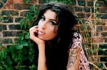 مغنية "السول" البريطانية الراحلة ، أيمي واينهاوس