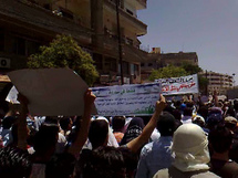 اقتحام امني وعسكري لضاحيتي سقبا وحمورية  في ريف دمشق
