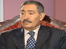 وفاة رئيس مجلس الشورى اليمني متأثرا بجراحه