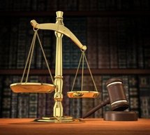 ايطاليا تريد محاكمة القذافي واولاده في لاهاي