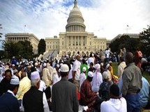 المسلمون راضون عن حياتهم في الولايات المتحدة رغم تعرضهم للتمييز المسلمون راضون عن حياتهم في الولايات المتحدة رغم تعرضهم للتمييز