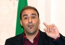 المتحدث باسم القذافي من مخبأه السري: "لا نزال أقوياء جدا وسنتمكن من استعادة طرابلس" المتحدث باسم القذافي من مخبأه السري: "لا نزال أقوياء جدا وسنتمكن من استعادة طرابلس"