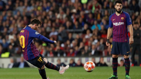 مدرب ارجنتيني يكشف سر براعة ميسي في تنفيذ الركلات الحرة مدرب ارجنتيني يكشف سر براعة ميسي في تنفيذ الركلات الحرة