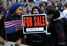 اعتقال 11 شخصا في لوس انجليس خلال تظاهرة مناهضة لوول ستريت